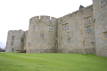 Chirk Castle on the Llangollen canal