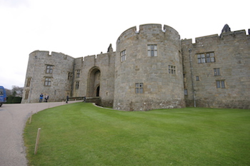 Chirk Castle on the Llangollen canal